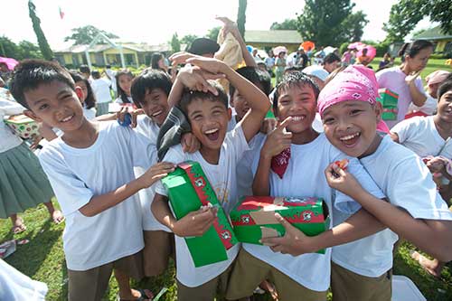 Samaritans Purse Operation Christmas Child shoe box distribution